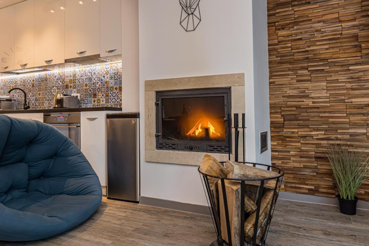 Splendor 3 Bedroom Flat In Silver Mountain ポイアナ・ブラショフ エクステリア 写真